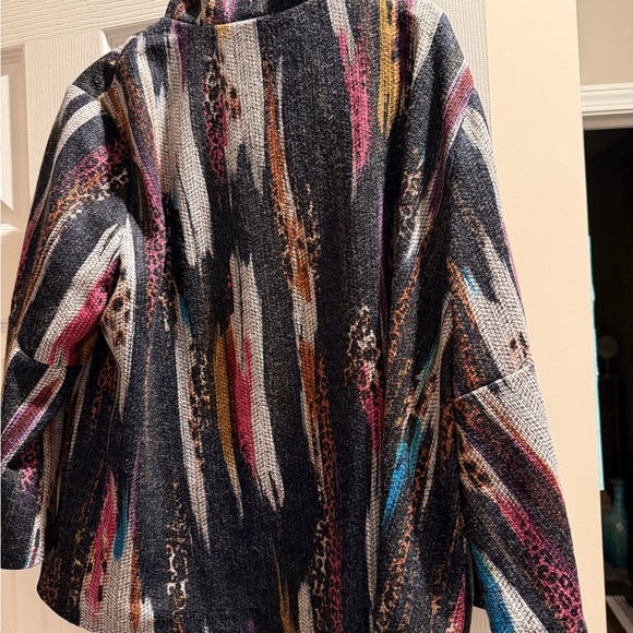 DAMEE - Picture 6 of 6